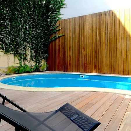 Bed & Breakfast T4 Le Courbin